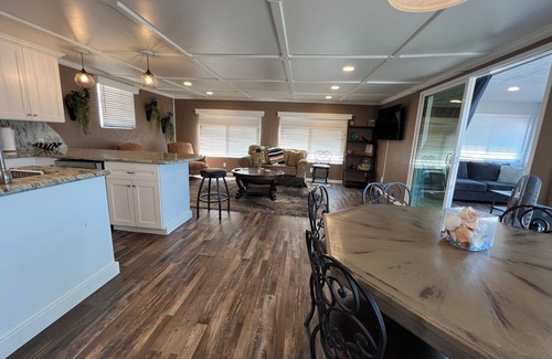 El Pescador Casa | Ocean view and walking distance from the beach or Lobster Village!