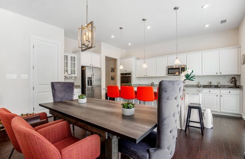 Frankford Casa | Ocean View Beach Club designer home with bikes, resort-style pool, sauna & gym