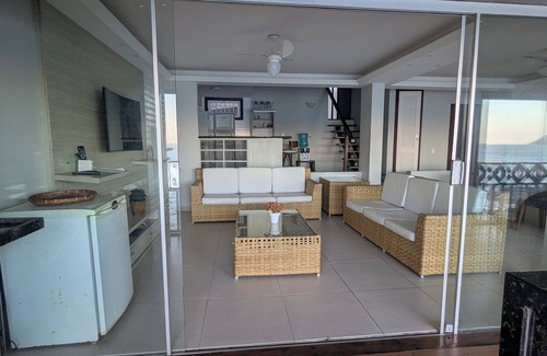 Praia Rasa Casa | Ocean view, beachfront, pet-friendly oasis in gated community