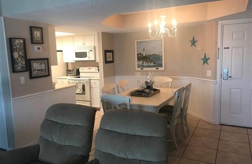 Saint Simons Island Condominio | CONDO CON VISTA AL MAR EN LA PLAYA CLUB UNIT 425 EN LA PLANTA SUPERIOR - GRAN VISTA AL OCÉANO