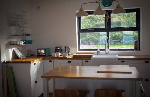 Louisburgh Casa | Ocean View Cottage | Facing Clew Bay near Louisburgh with fabulous sea view