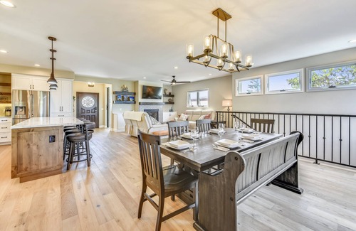 Point Loma Heights Casa | FAMILY BEACH HOUSE w / Air, WHITE WATER OCEAN VIEWS + 3 suites completas de privacidad para huéspedes