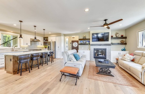 Point Loma Heights Casa | FAMILY BEACH HOUSE w / Air, WHITE WATER OCEAN VIEWS + 3 suites completas de privacidad para huéspedes