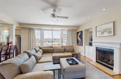 Sandbridge Casa | Ocean view home, steps to beach with private pool/hot tub & cabana - dogs OK