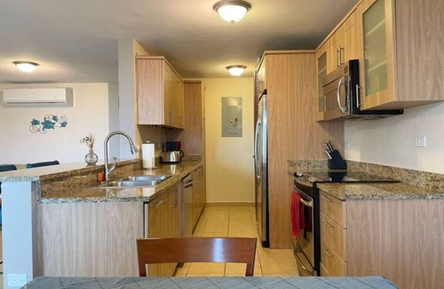 Sardinera Apartamento | Ocean View in a central apartment w/ pool and gym