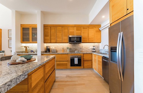 Santa Maria Huatulco Condominio | Ocean View Penthouse with Lagoon Pool & Beach Access