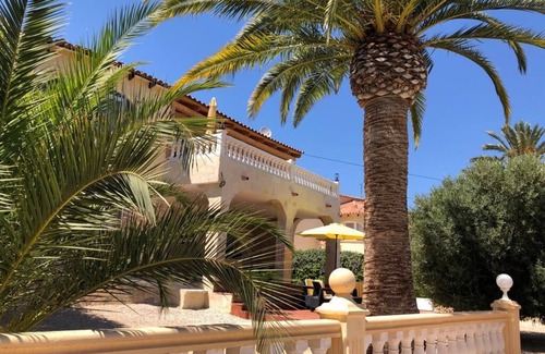 Calpe Casa | Vista al mar, playa y sol español. Que mas quieres