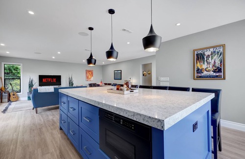 La Jolla Mesa Casa | OCEAN VIEW/Pool/Gourmet Kitchen/Outdoor Oasis near La Jolla! Sleeps 10 people!
