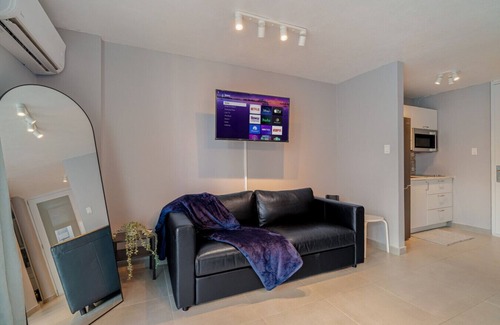 Monacillo Urbano Apartamento | Ocean View | Pool Private Patio | Parking