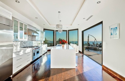La Jolla Mesa Casa | Ocean View Serenity with Theater and Pool