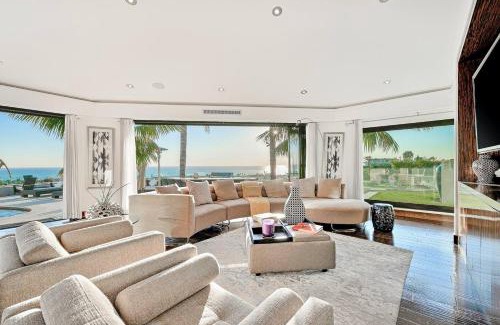 La Jolla Mesa Casa | Ocean View Serenity with Theater and Heated Pool