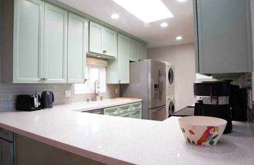 Solana Beach Condominio | Ocean View single story, Pool, Spa, Beach Access
