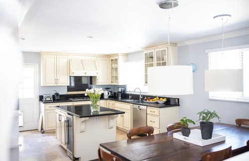 The Mesa Casa | Ocean View spacious four bedroom home on the Mesa in Santa Barbara.