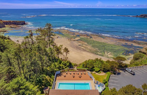 Otter Rock Apartamento | Ocean-View Suite with Jacuzzi Tub | Sleeps 6
