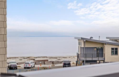Black Creek Casa | Ocean View Town House #4 at THE BEACH HOUSE!