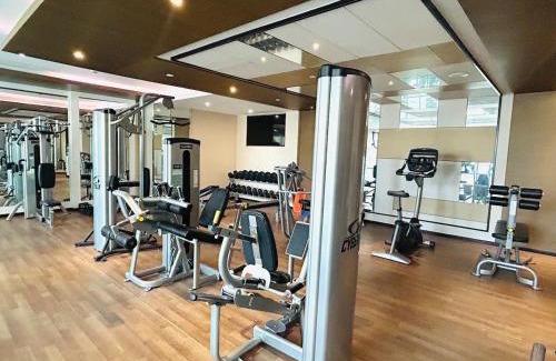 Manama Apartamento | Ocean view two bedroom and ahalf Luxury apartment