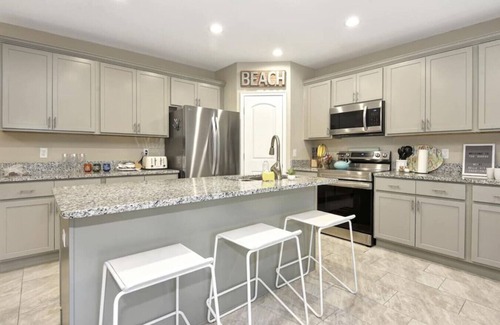 Mcelroys Belleview Casa | OCEAN VIEW | 6 bedrooms, 2 Game rooms, Parking, AC