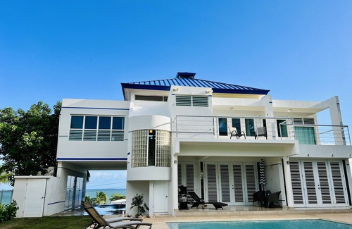 Camino Nuevo Casa | Vista al mar "Villa Luna" a pasos de la playa aislada!
