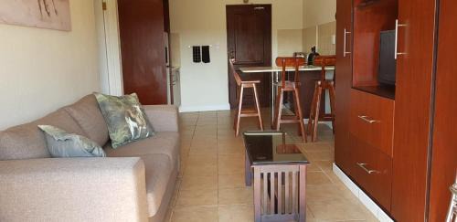 Port Edward Apartamento | Ocean View Villas Unit G07
