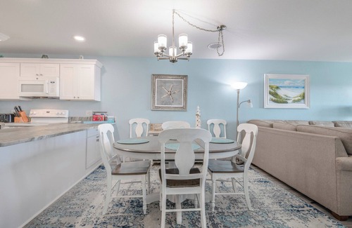 Rodanthe Condominio | Ocean Views! 2BR Condo.Pvt Balcony. Pool. Elevator