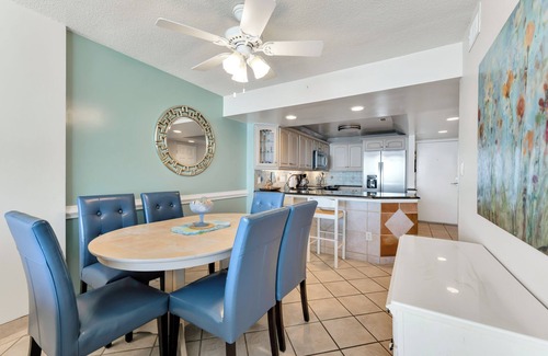 Northeast Virginia Beach Condominio | Ocean views! 2br 2bath condo on the beach!