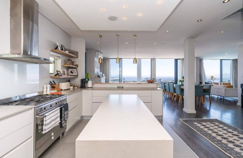 Green Point Apartamento | Ocean Views 5 Bedroom Apartments