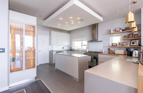Green Point Apartamento | Ocean Views 5 Bedroom Apartments