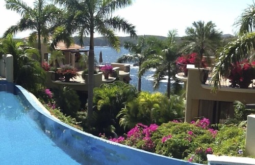 Santa Maria Huatulco Condominio | Vistas al mar, acceso a la playa, casita española de la bahía (condominio)