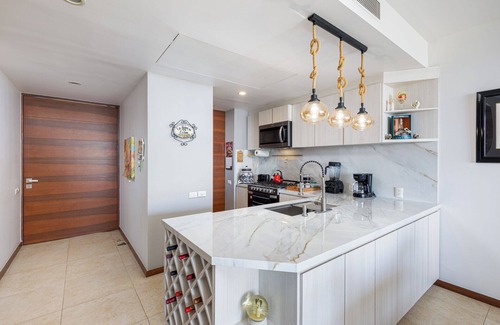 Bucerias Condominio | Ocean Views, Outdoor Dining, Beach Club, Wifi