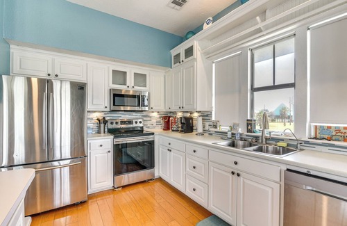 Surfside Beach Casa | Ocean Views: Pet-Friendly Surfside Beach Gem