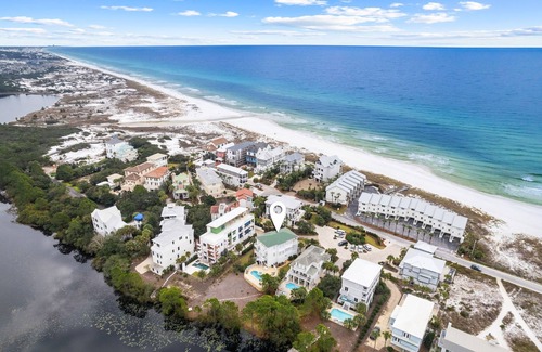 Gulf Place Casa | Ocean Views! Pool/Hot Tub/Bikes/Grill! Walk to Beach!