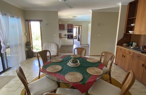 Ocean Shores Casa | Ocean Views / Pool / Spacious Rooms/Ideal for Families or romantic setting for 2