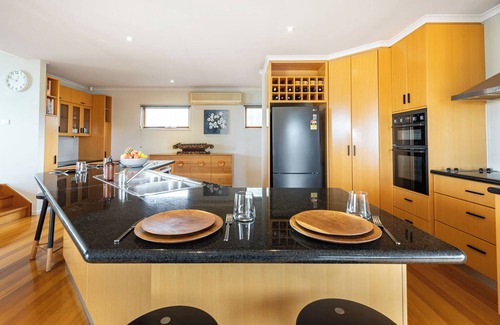 Ocean Grove Casa | Ocean Views | Spacious House | Pet Friendly