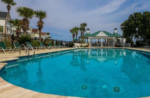 Ocean Point Casa | Ocean Views, Two Master Suites, Screened Porch & Access to Ocean Point Community Pool & Cabana
