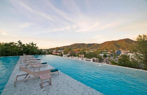 Kamala Apartamento | Oceana Resort sea view studio - pool & gym