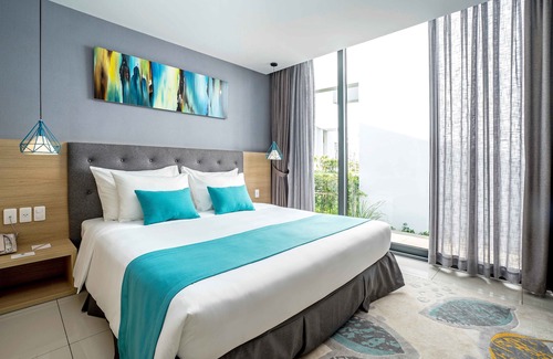 Long Hai Hotel | Oceanami Villas & Beach Club - Managed by Oceanami Group