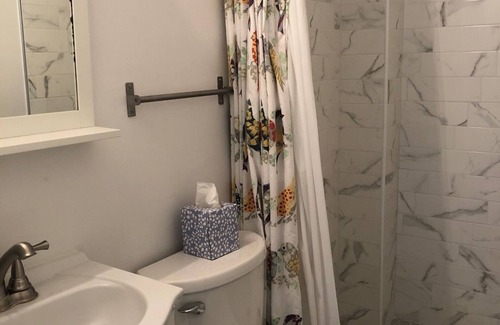 Bethany Beach Apartamento | Oceanblock & Downtown Bethany - 2 bed / 1 bathroom with Private Sun Porch