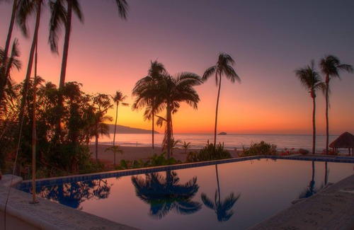Rincon de Guayabitos Apartamento | Oceanfront Penthouse with exclusive beach