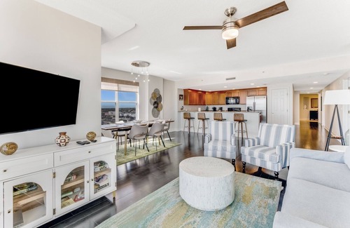 Melinda Cook Casa | Oceanfront Escape at The Opus - Pool and Hot tub Open!
