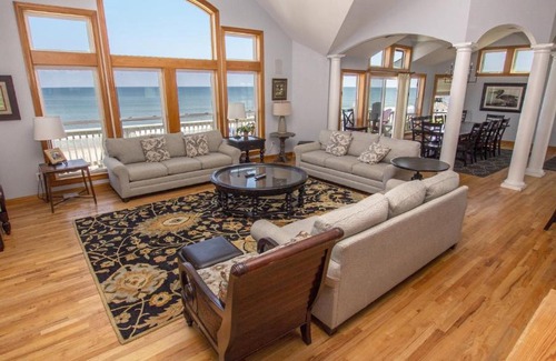 Whalehead Beach Casa | OCEANFRONT, 12 BRs, Priv Pool, Pool Table, ELEV, OCean Views, Theater Rm, WL853, Out of Office OBX