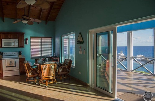Deadmans Cay Villa | Villa frente al mar de 2 dormitorios y 2 baños Incluye vehículo