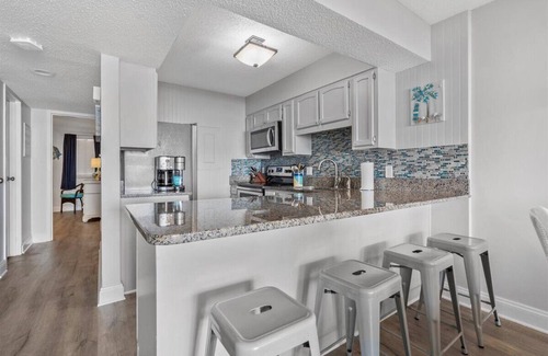 Windy Hill Condominio | Oceanfront 2Bed 2Bath Condo with Large Balcony & Amazing views