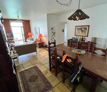 Centro Apartamento | Oceanfront 3BR with Balcony & View - GUA001