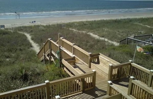 Holden Beach Casa | Dúplex de 4 a 8 habitaciones frente al mar (arriba)