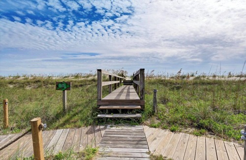 South Beach Casa | Oceanfront, 4 Bedrooms, BHI