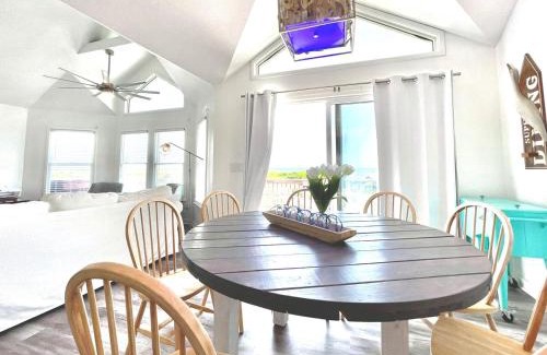 Salvo Casa | Oceanfront 4 Bedroom Salvo Sandcastle Hot Tub