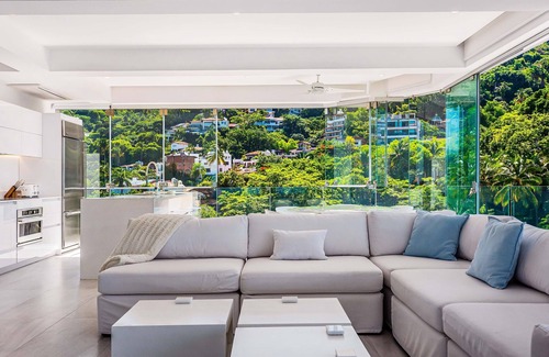 South Shore Hotel Area Condominio | Oceanfront 6 bedroom Penthouse w/ 360 degree views - Orchid