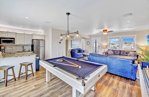Salvo Casa | Oceanfront-6B/6.5B, Elevator, Gameroom, SaltPool, Hot Tub, Cabana