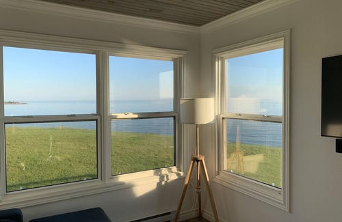 Pictou County Cabaña | Oceanfront beach cottage panoramic views spectacular sunsets sandbars warm water