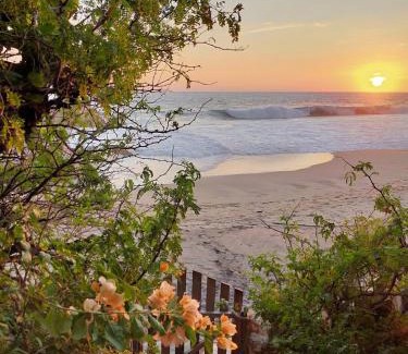 Mazunte Apartamento | Oceanfront cabin in Playa Mermejita Mazunte